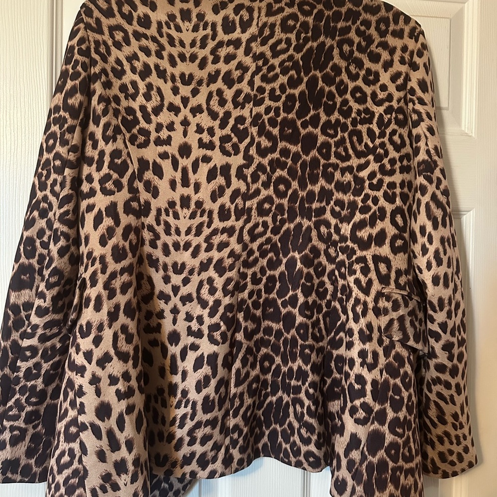 Michel - Light Leopard Print Women's Jacket - Picture 2 of 2